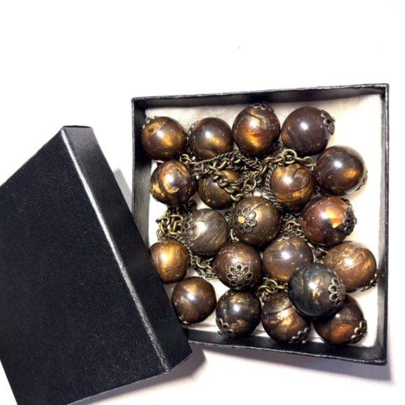 Burnished brass estate necklace - Picture 6 of 8